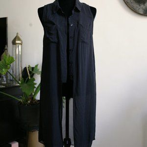 BCBG Chiffon Button-Down Tail Shirt Blouse Sz M